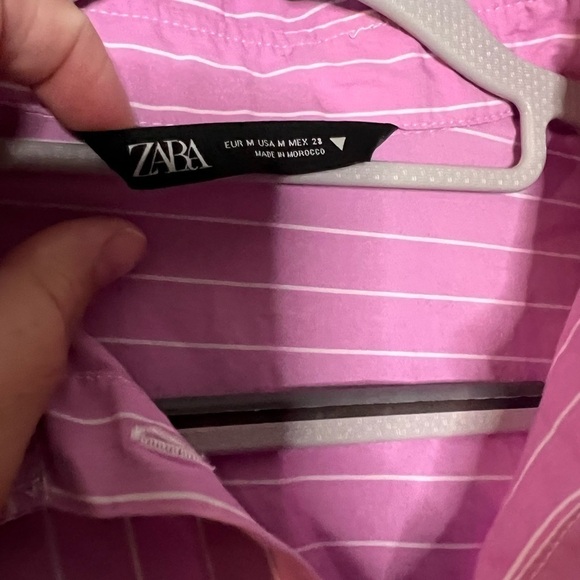 Zara pinstripe pink cropped blouse - Picture 2 of 3